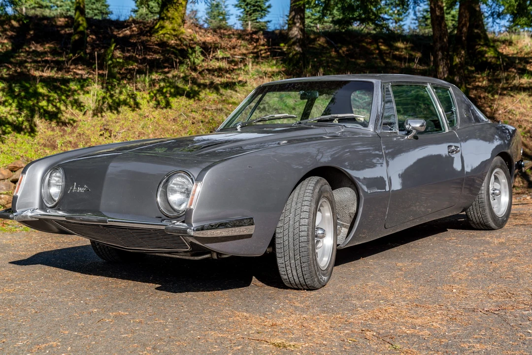 1963 Studebaker Avanti - Image 3 of 31