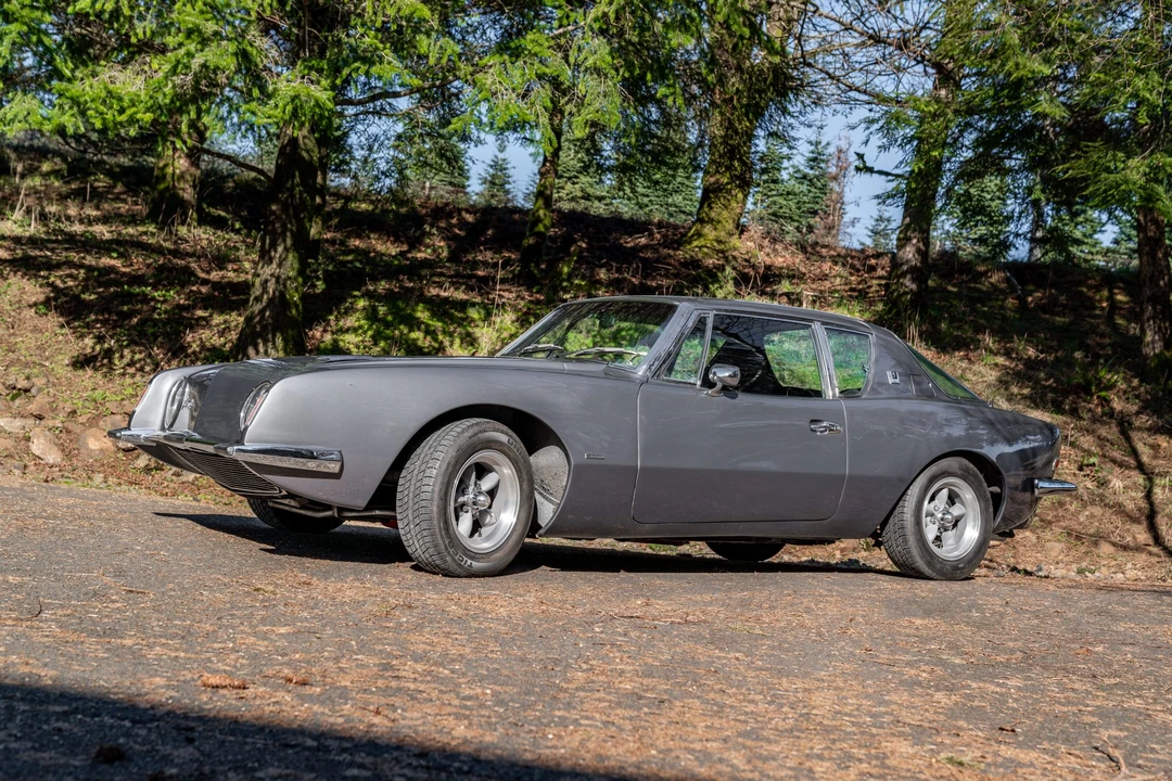 1963 Studebaker Avanti - Image 2 of 31