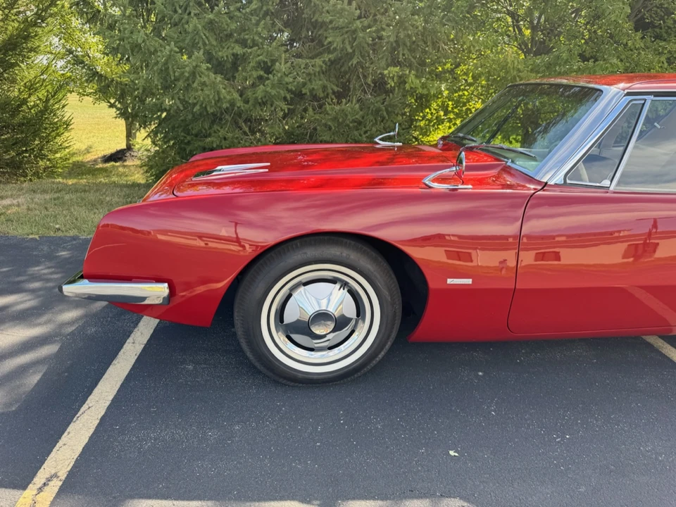 1963 Studebaker Avanti - Image 15 of 31