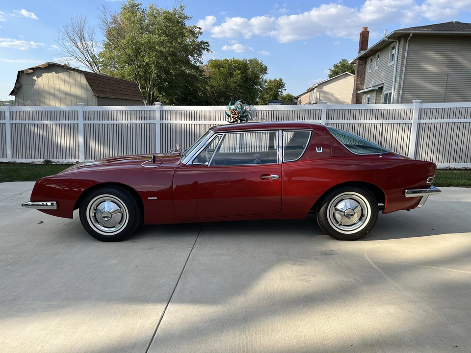 1963 Studebaker Avanti - Image 3 of 31