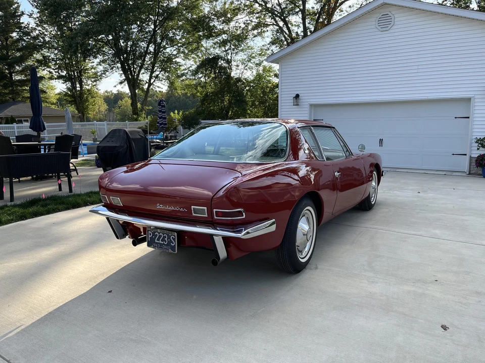 1963 Studebaker Avanti - Image 6 of 31