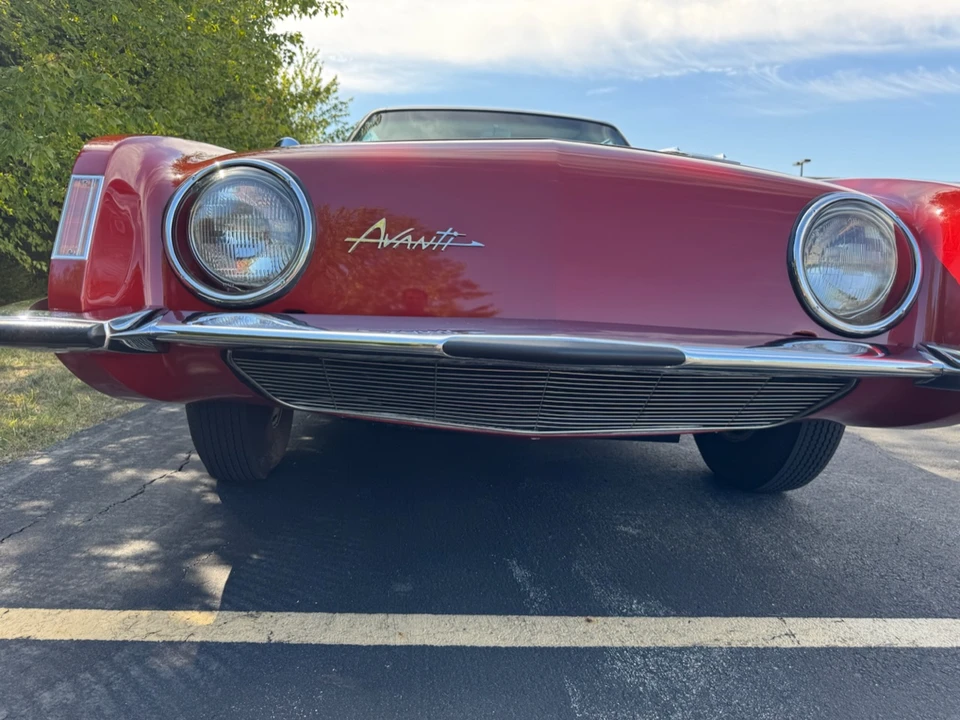 1963 Studebaker Avanti - Image 14 of 31