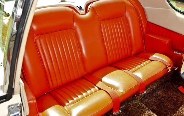 1963 Studebaker Avanti - Image 7 of 12