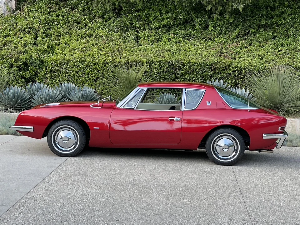 1963 Studebaker Avanti - Image 15 of 31