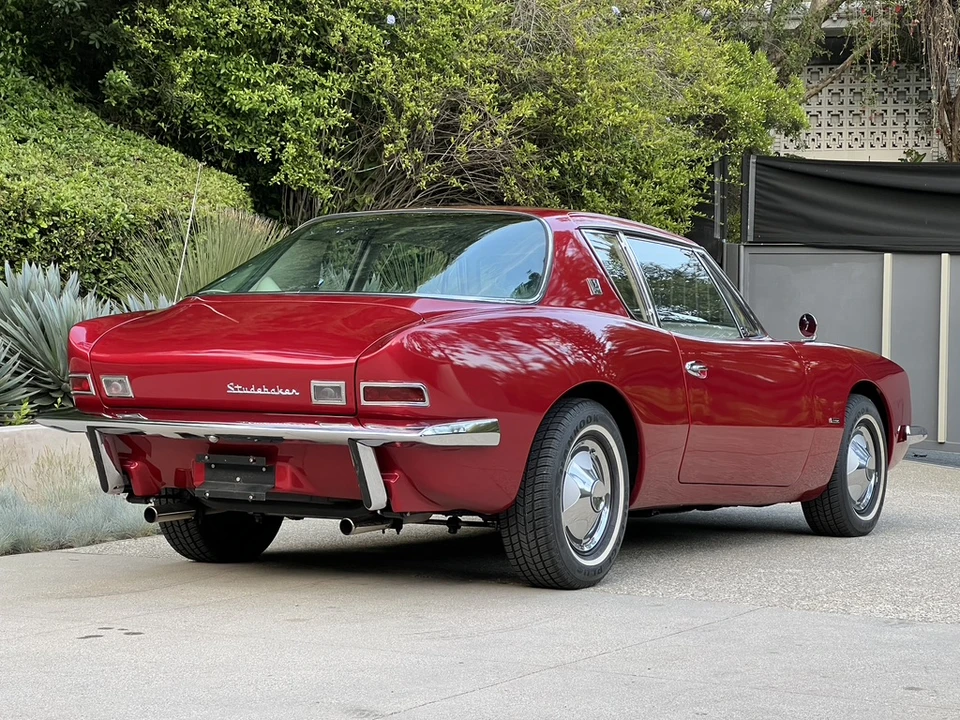 1963 Studebaker Avanti - Image 28 of 31