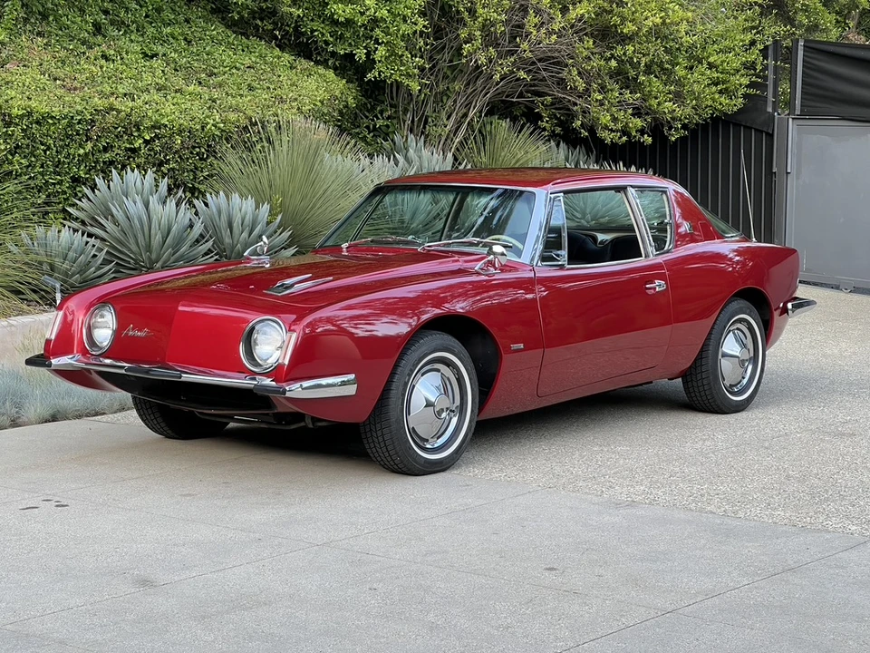 1963 Studebaker Avanti - Image 4 of 31