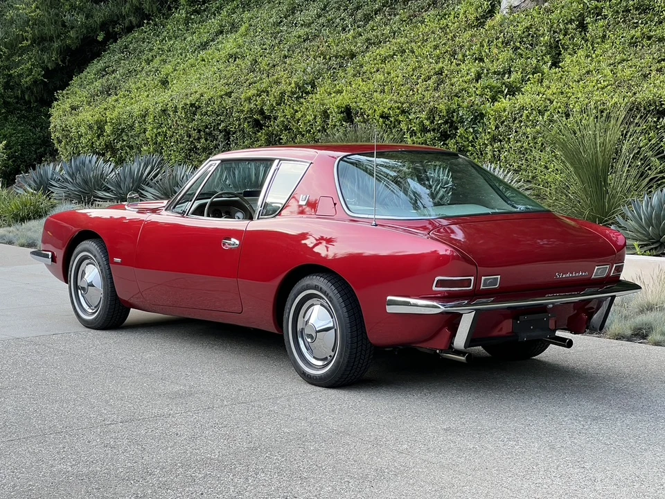 1963 Studebaker Avanti - Image 20 of 31