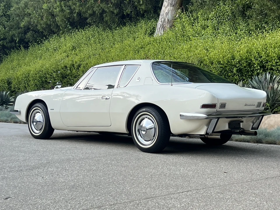 1963 Studebaker Avanti - Image 26 of 31