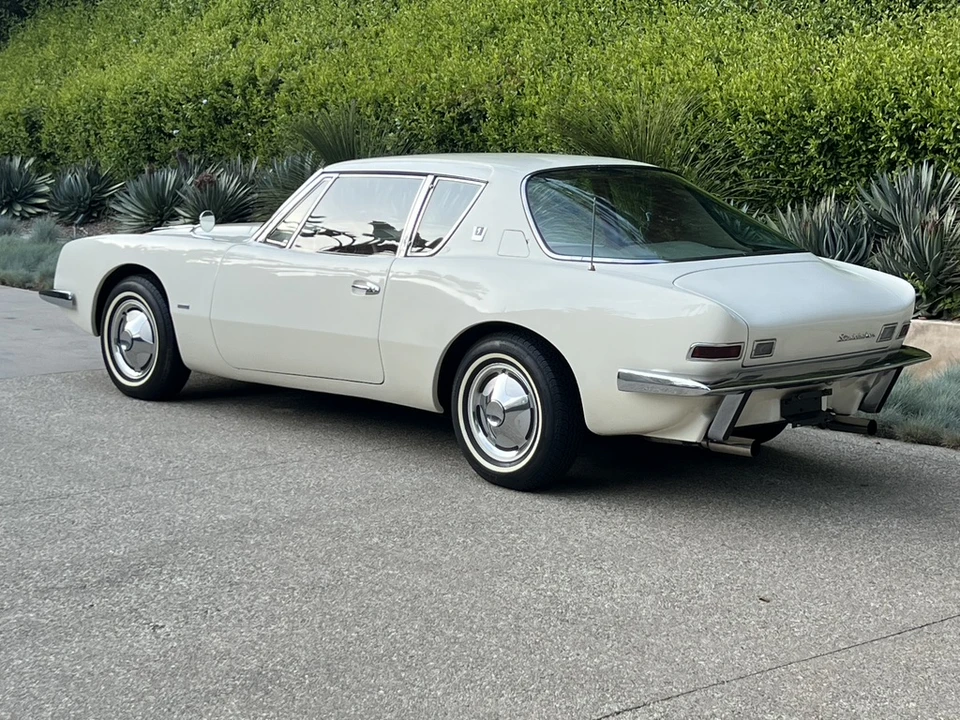 1963 Studebaker Avanti - Image 27 of 31