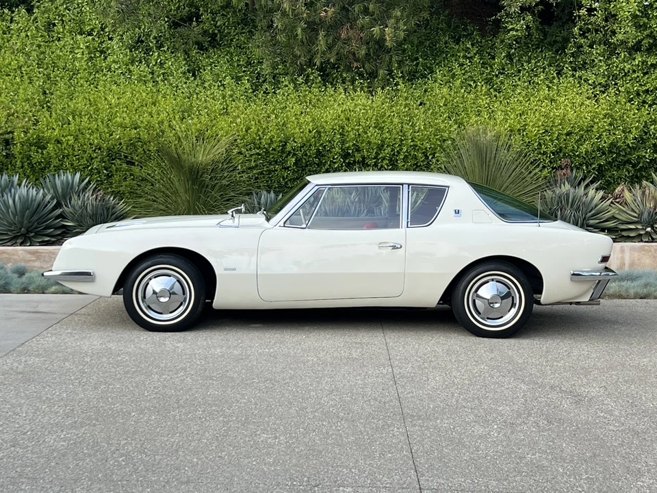1963 Studebaker Avanti - Image 29 of 31