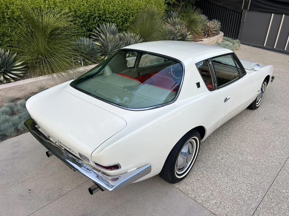 1963 Studebaker Avanti - Image 21 of 31