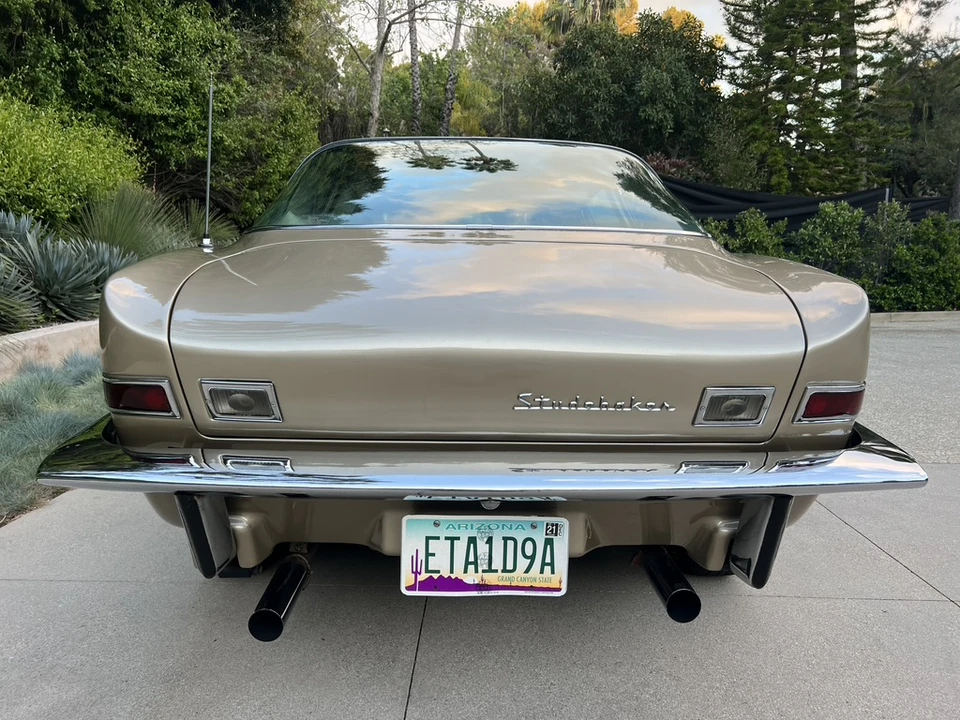 1963 Studebaker Avanti - Image 17 of 31