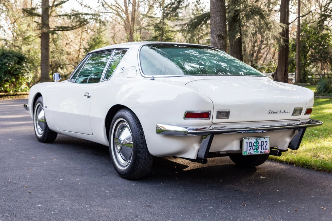 1963 Studebaker Avanti - Image 5 of 31