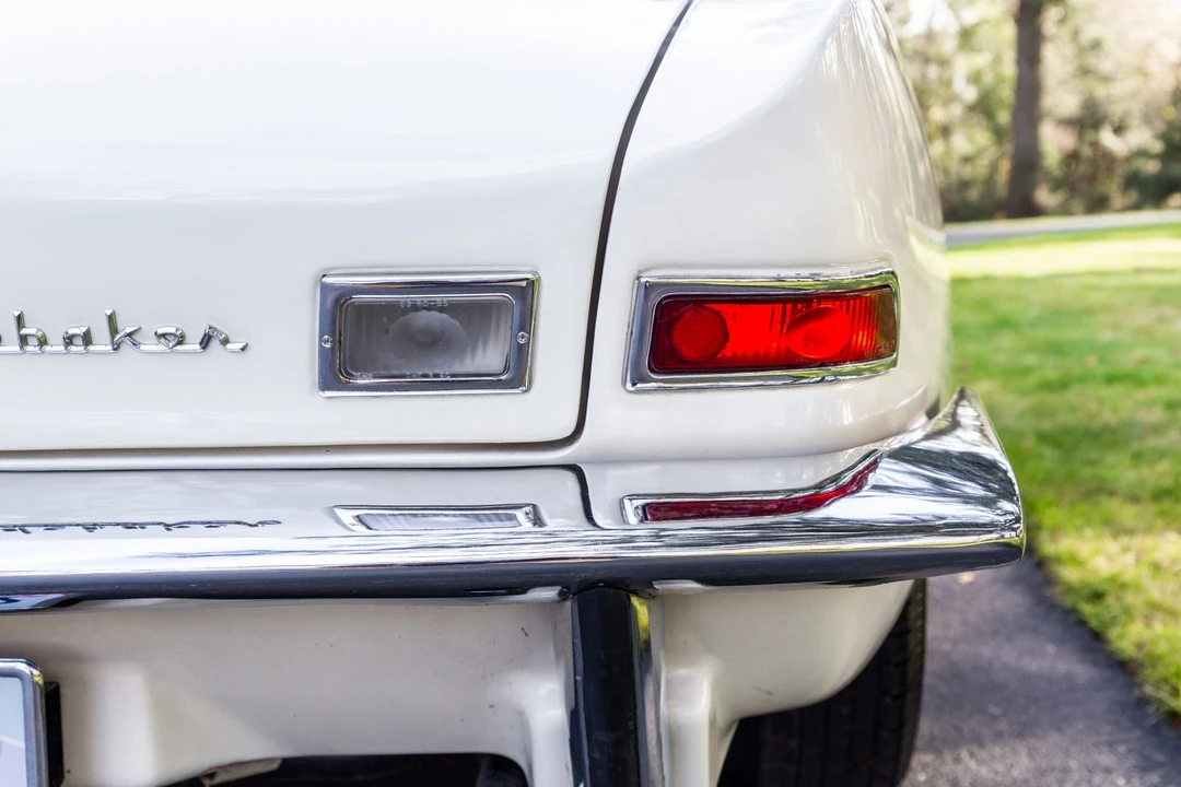 1963 Studebaker Avanti - Image 17 of 31