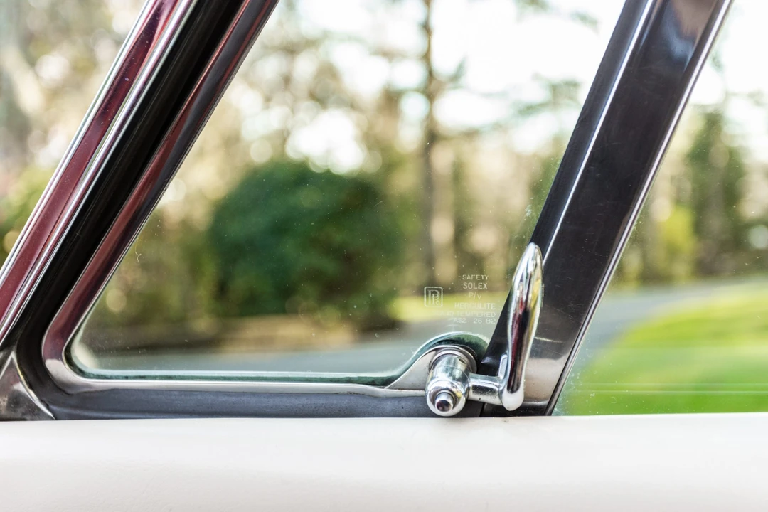 1963 Studebaker Avanti - Image 31 of 31