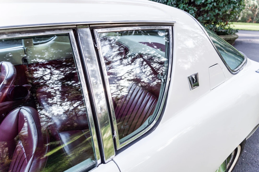 1963 Studebaker Avanti - Image 29 of 31