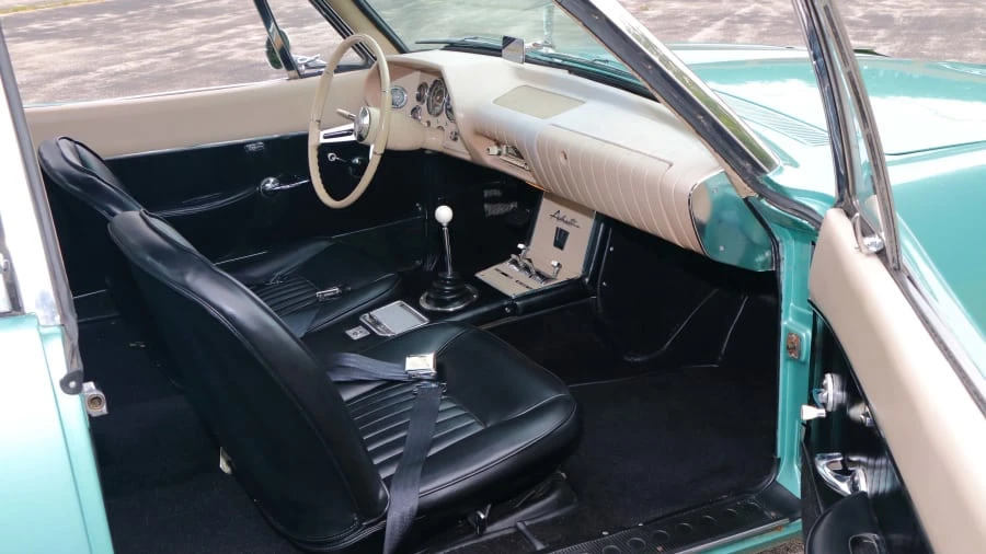 1963 Studebaker Avanti - Image 5 of 12