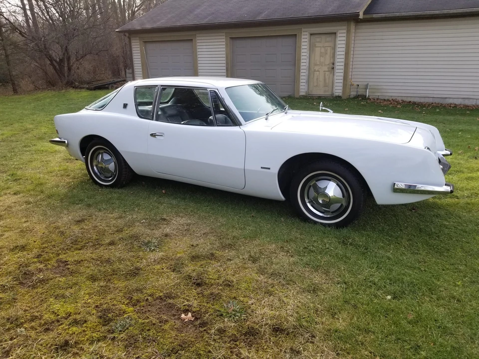 1963 Studebaker Avanti - Image 7 of 31