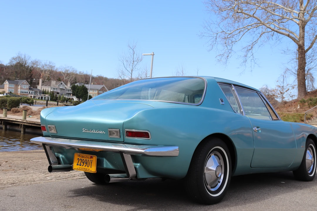 1963 Studebaker Avanti - Image 7 of 31