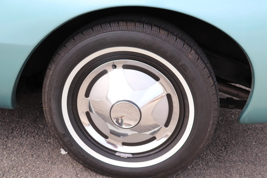1963 Studebaker Avanti - Image 23 of 31