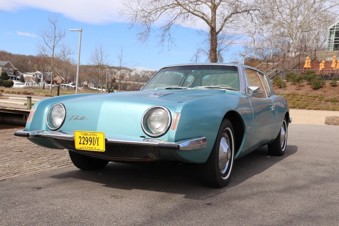 1963 Studebaker Avanti - Image 6 of 31