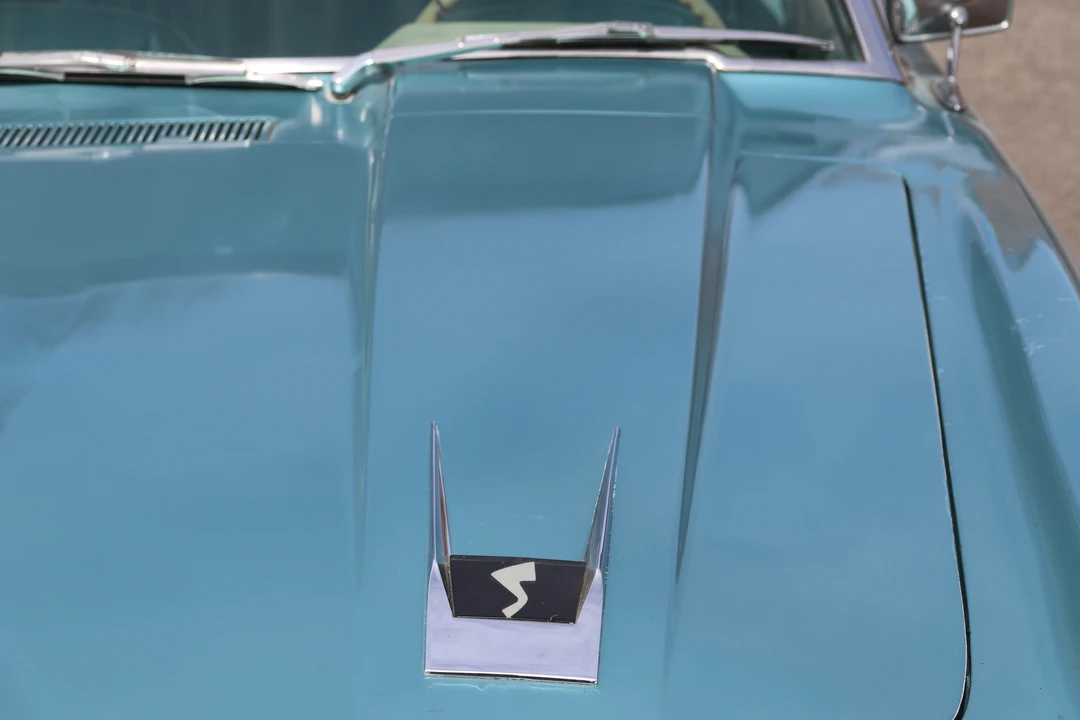 1963 Studebaker Avanti - Image 19 of 31