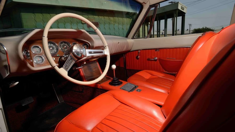 1963 Studebaker Avanti - Image 4 of 12