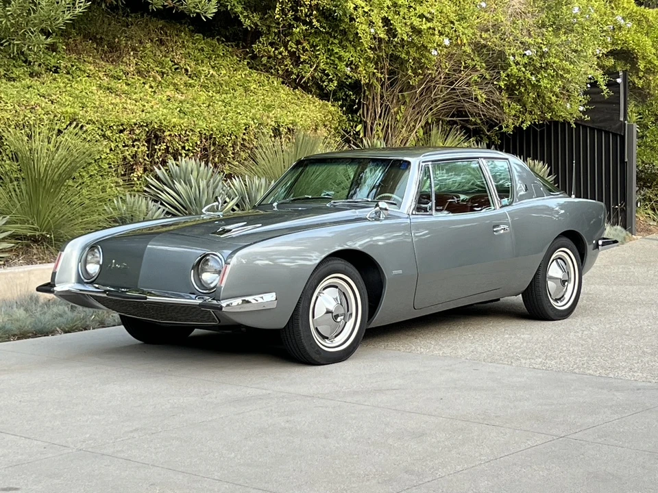1963 Studebaker Avanti - Image 4 of 31