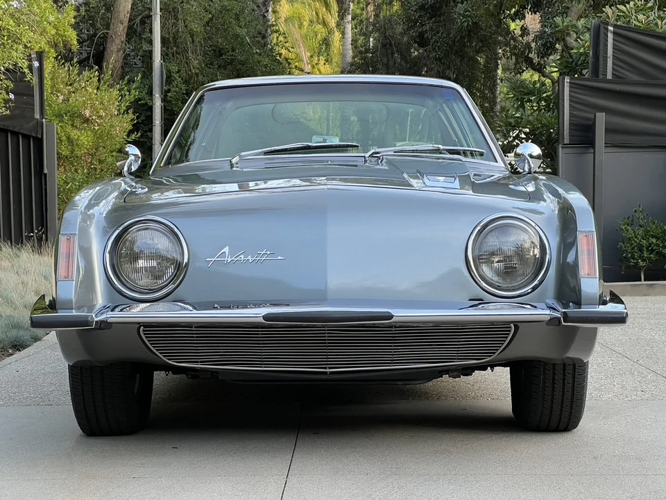 1963 Studebaker Avanti - Image 24 of 31