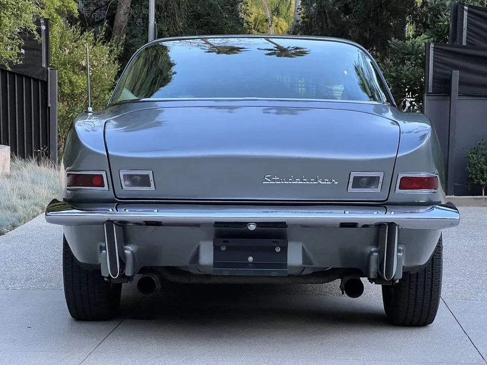 1963 Studebaker Avanti - Image 14 of 31