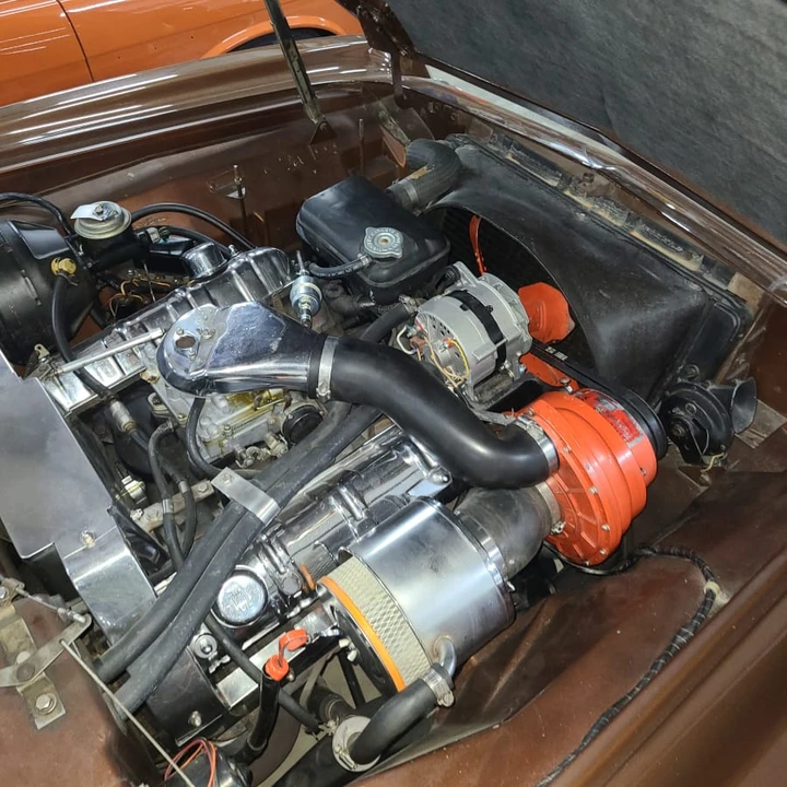 1963 Studebaker Avanti - Image 6 of 13