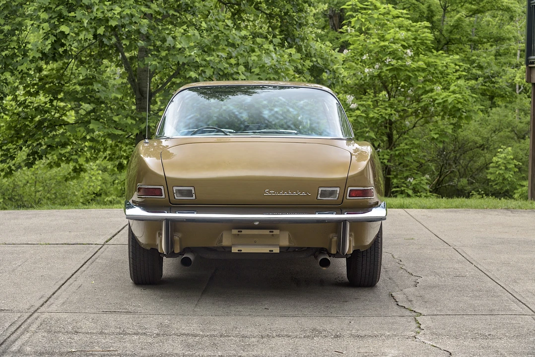 1963 Studebaker Avanti - Image 4 of 31
