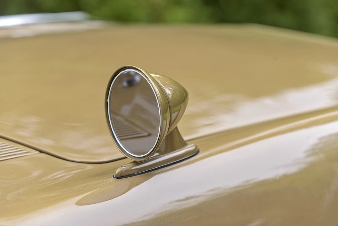 1963 Studebaker Avanti - Image 30 of 31