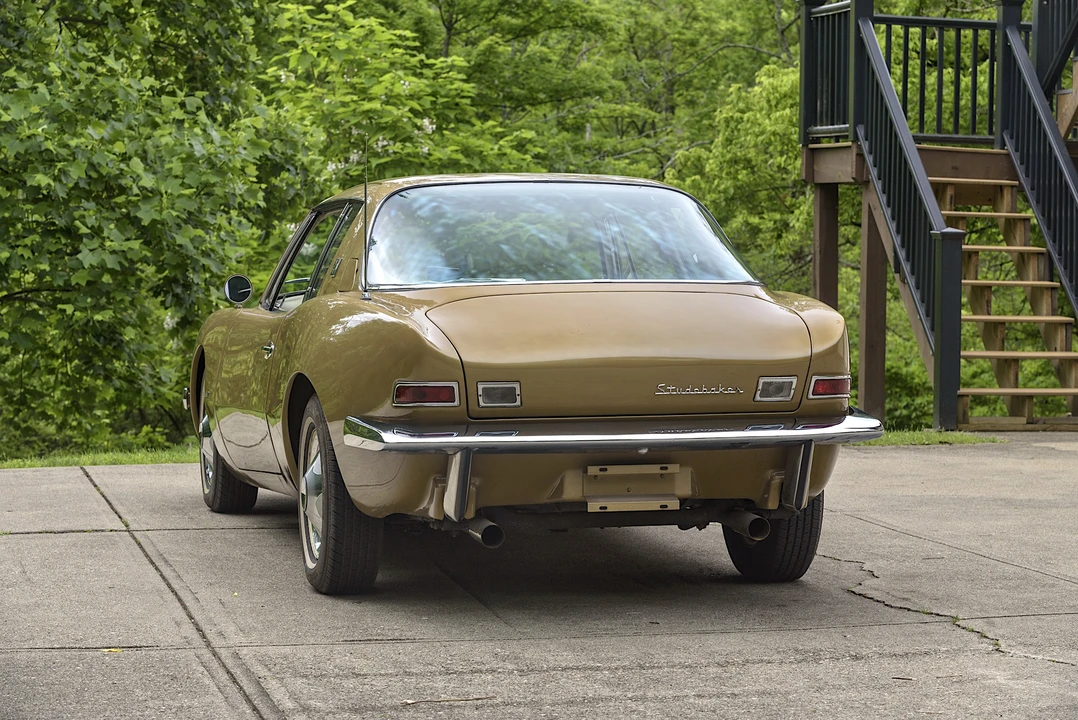 1963 Studebaker Avanti - Image 6 of 31