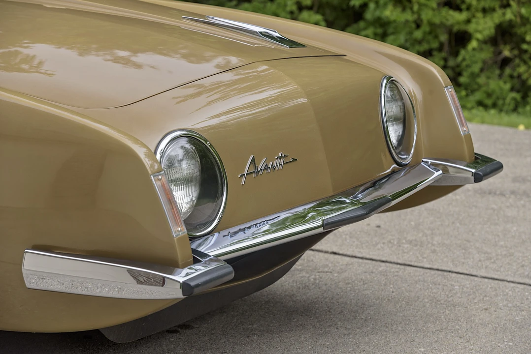 1963 Studebaker Avanti - Image 19 of 31