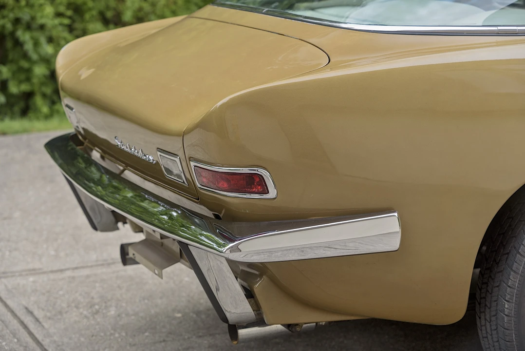 1963 Studebaker Avanti - Image 12 of 31