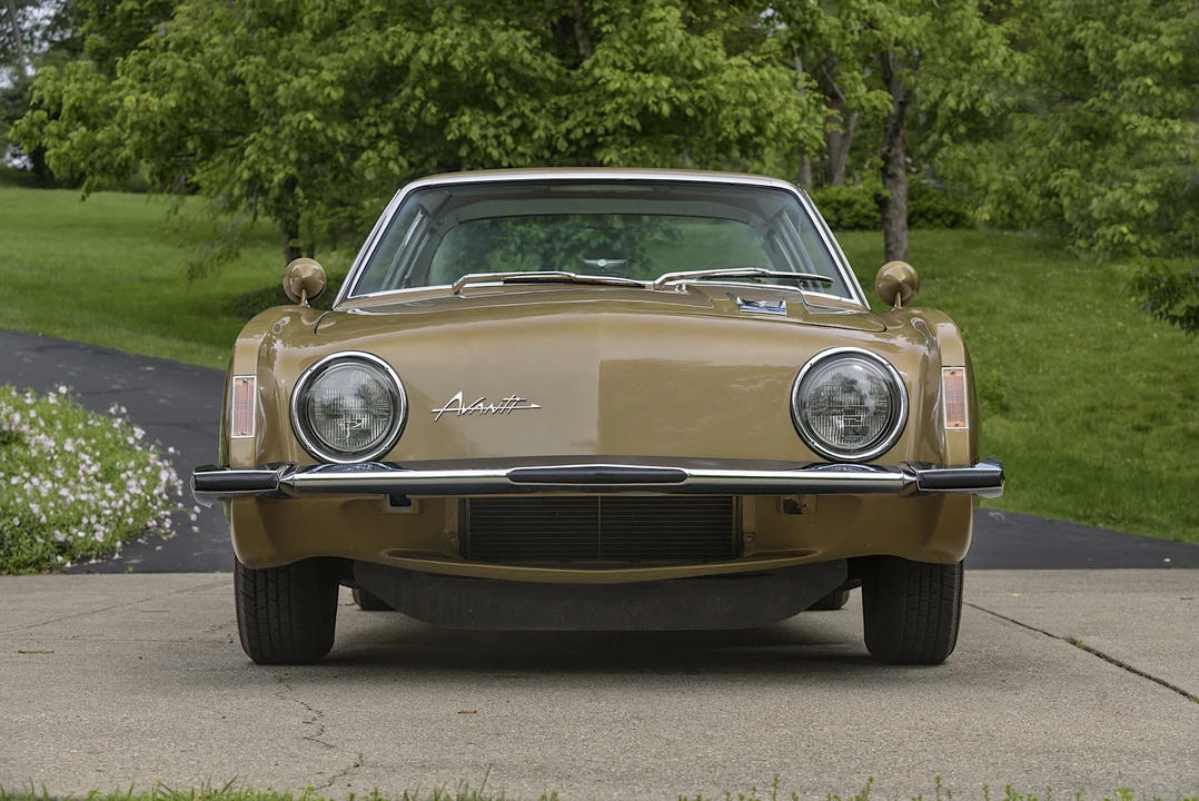 1963 Studebaker Avanti - Image 8 of 31