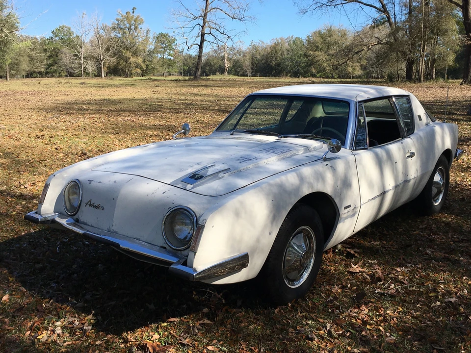 1963 Studebaker Avanti - Image 6 of 31
