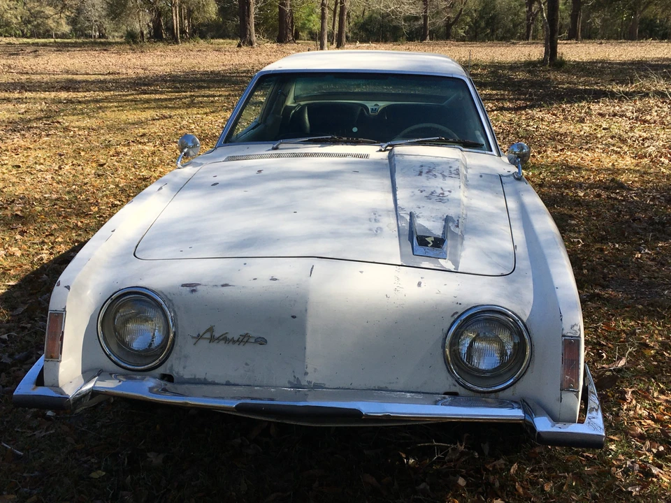 1963 Studebaker Avanti - Image 4 of 31