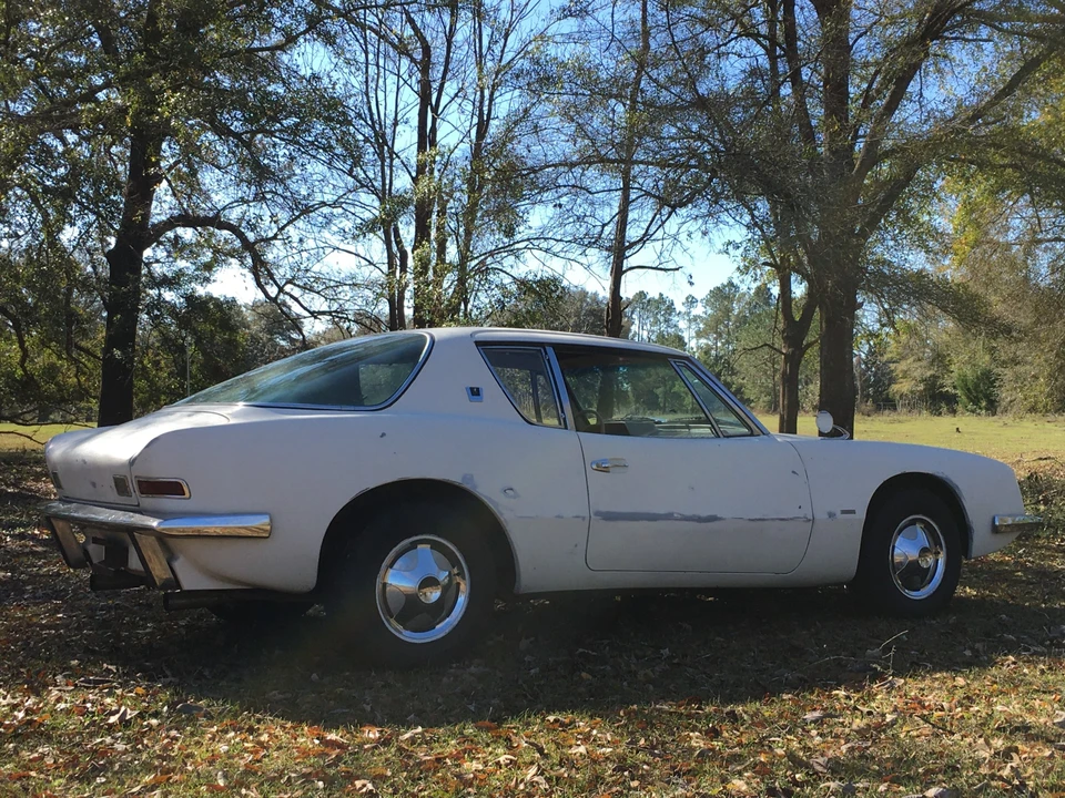 1963 Studebaker Avanti - Image 17 of 31