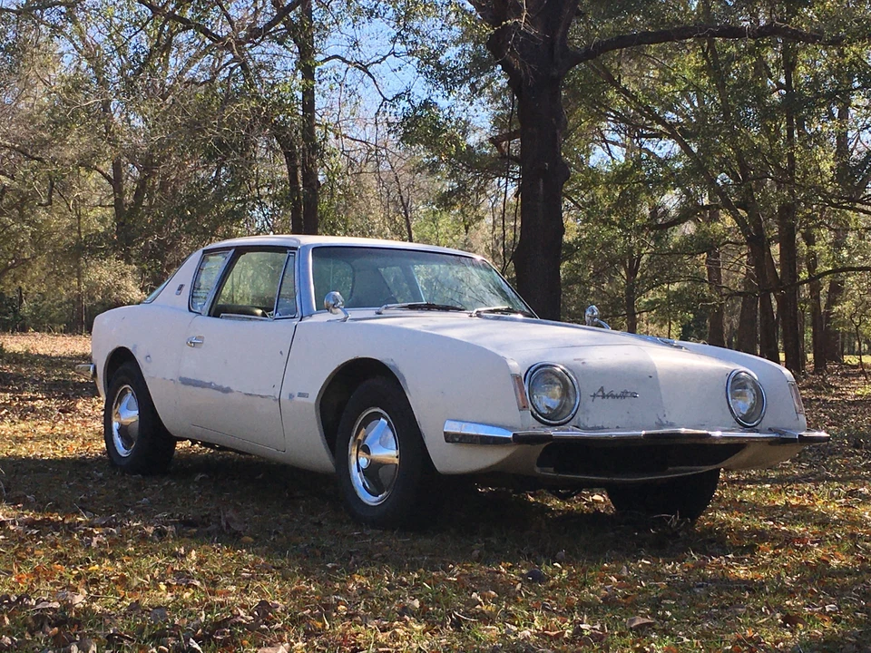 1963 Studebaker Avanti - Image 2 of 31