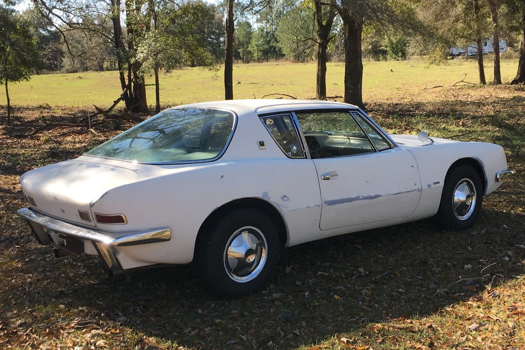 1963 Studebaker Avanti - Image 16 of 31