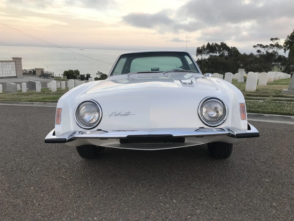 1963 Studebaker Avanti - Image 24 of 31