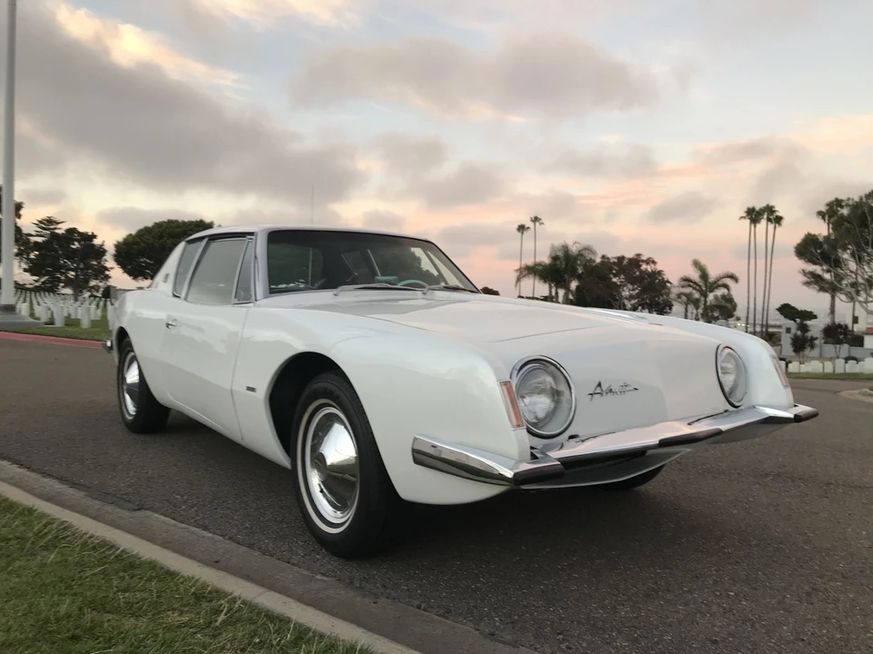 1963 Studebaker Avanti - Image 21 of 31