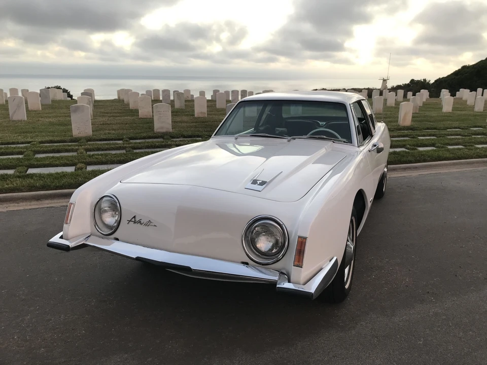 1963 Studebaker Avanti - Image 2 of 31