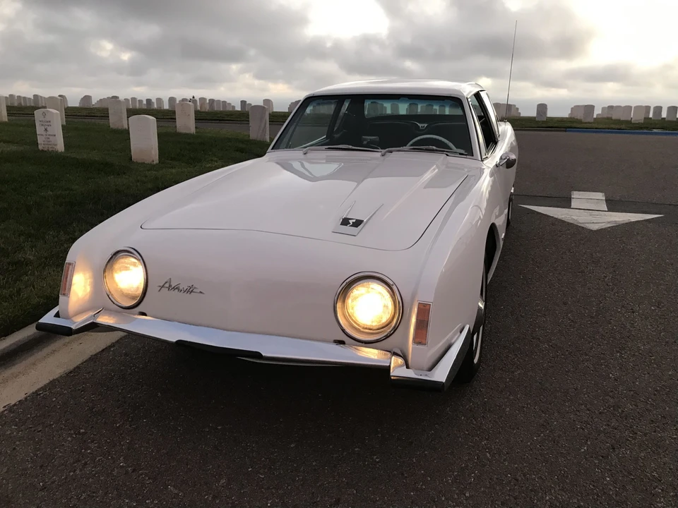 1963 Studebaker Avanti - Image 25 of 31