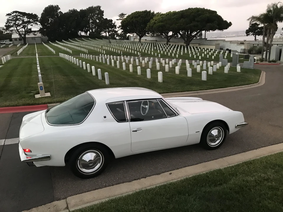 1963 Studebaker Avanti - Image 19 of 31