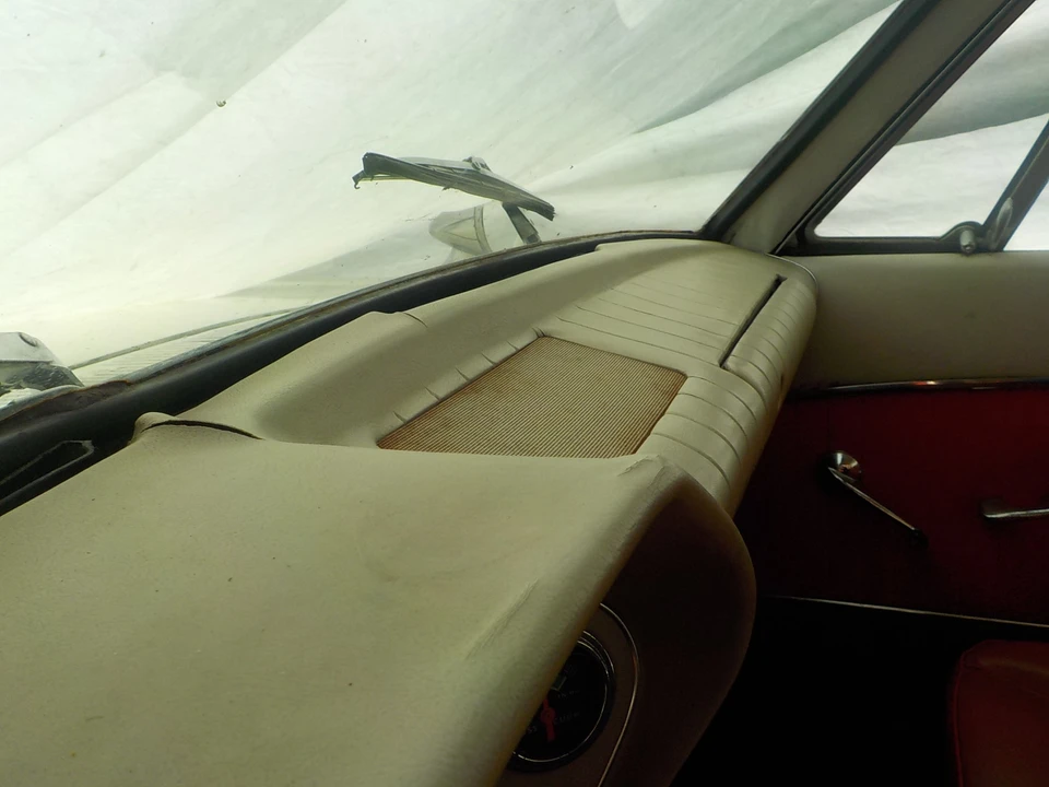 1963 Studebaker Avanti - Image 25 of 31
