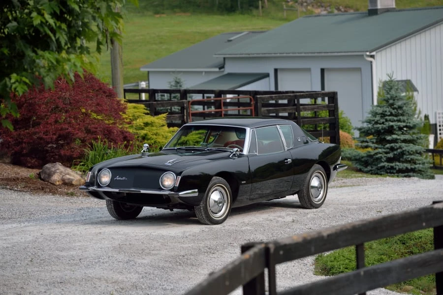 1963 Studebaker Avanti - Image 25 of 31