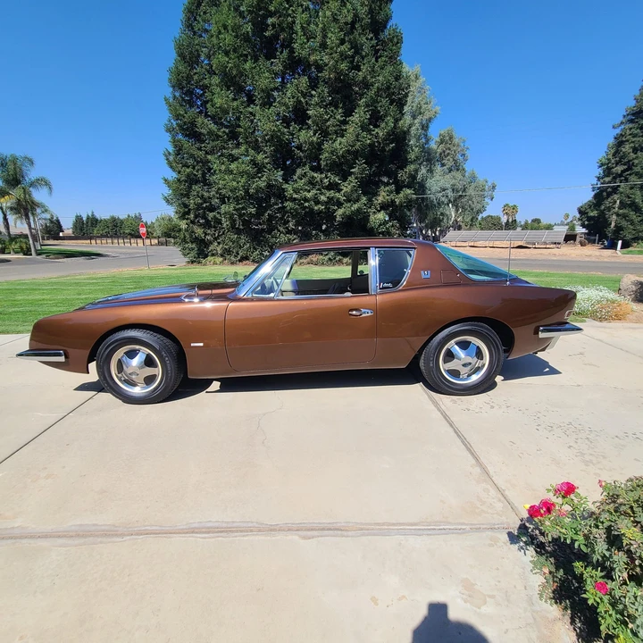 1963 Studebaker Avanti - Image 14 of 31